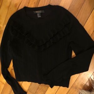 Forever 21 Ruffle Sweater M